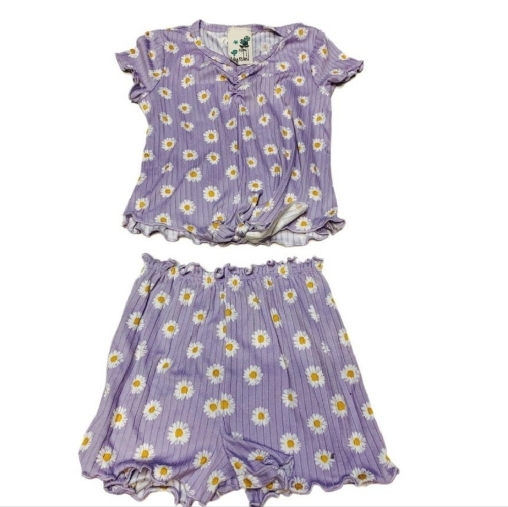 Lily Bleu Purple and White Daisy Matching Set